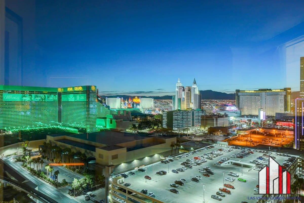 Mgm Signature-34-803 F1 Track & Strip View Holiday home Las Vegas